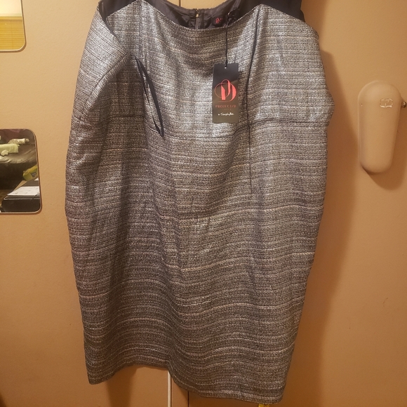 Plus size dress by Simplybee - Picture 5 of 5